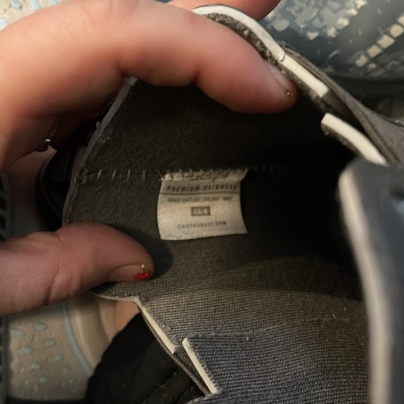 NWOT: Chooka Gray Snake Skin Water proof Boots size 6 - Picture 5 of 5